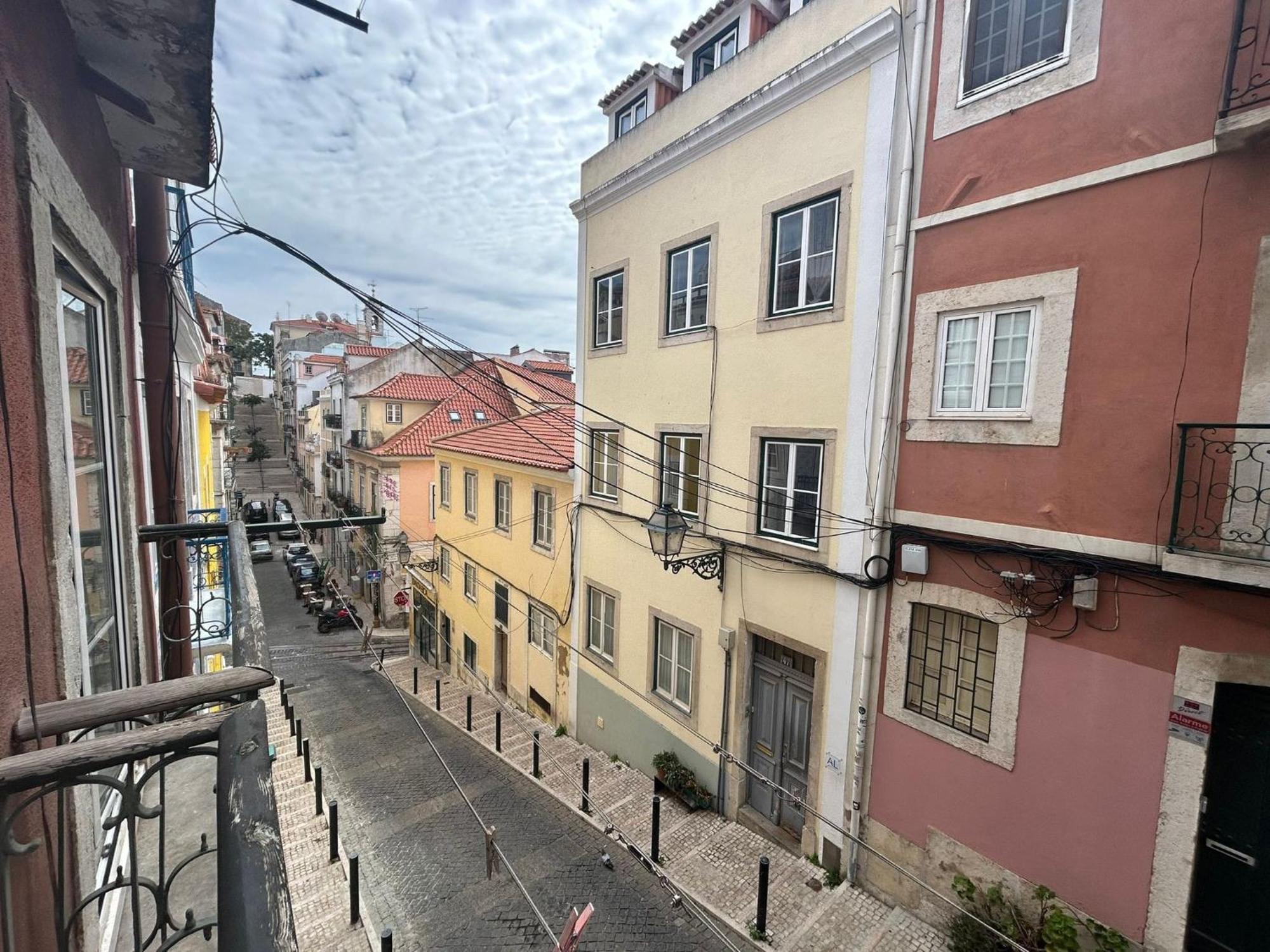 Typical Bica Apartment Lisabona Exterior foto